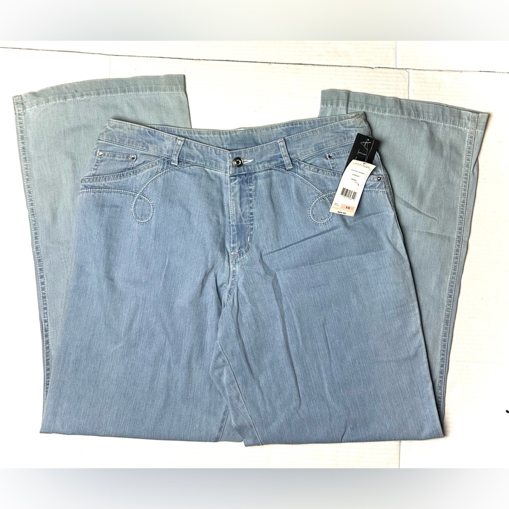 Vintage Attitude Jeans Womens‎ 10 Light Wash Fading Wide Leg Blue Denim Y2K 90s